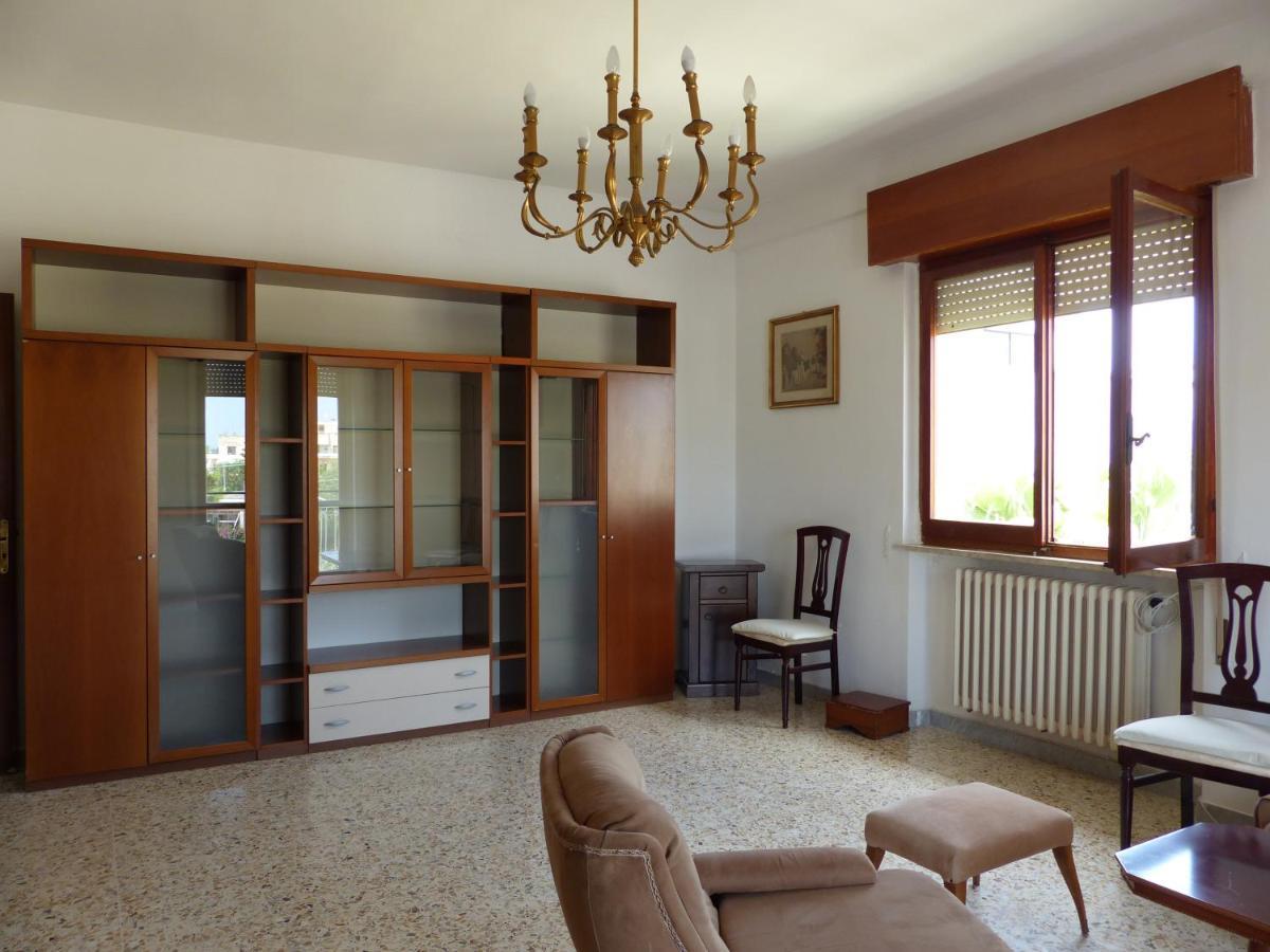 The Old Man And The Sea Apartment Brindisi Exterior photo