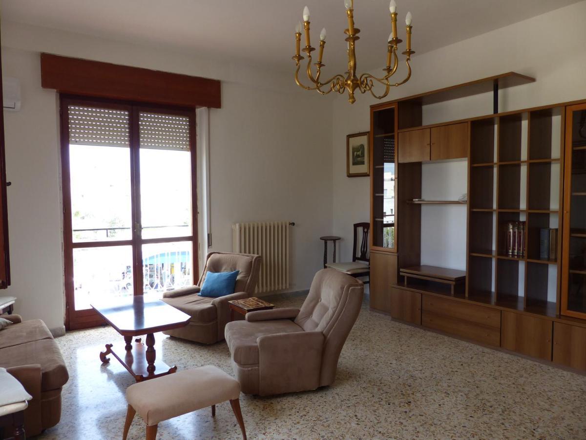 The Old Man And The Sea Apartment Brindisi Exterior photo
